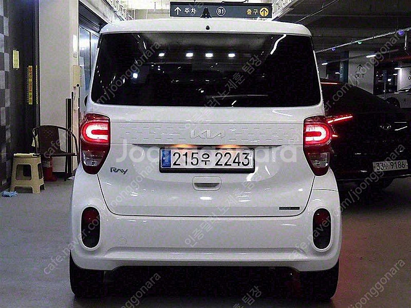 레이 중고 가격 더 뉴 레이 흰색 2022년식 62,202km 2인승 밴 프레스티지 스페셜 중고자동차--6